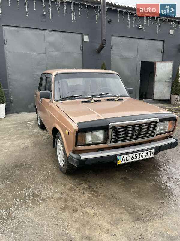 Седан ВАЗ / Lada 2107 1985 в Ковелі