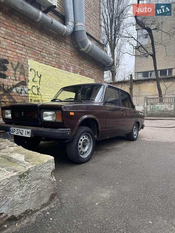 Седан ВАЗ / Lada 2107 2008 в Киеве