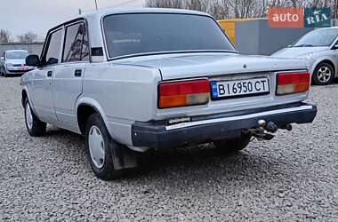 Седан ВАЗ / Lada 2107 2010 в Лубнах