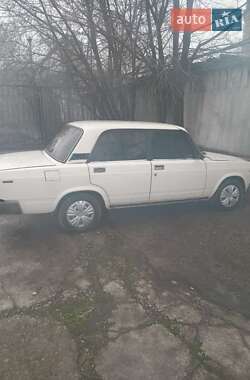 Седан ВАЗ / Lada 2107 1996 в Вольногорске