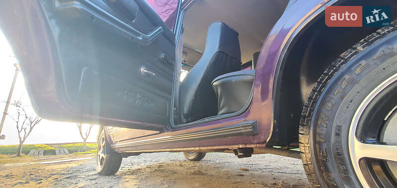 Седан ВАЗ / Lada 2107 2002 в Рені