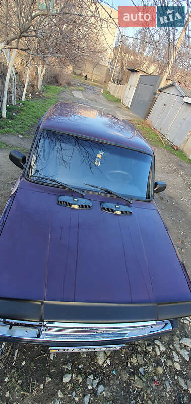 Седан ВАЗ / Lada 2107 2002 в Рені