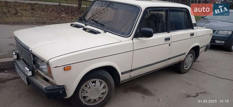 Седан ВАЗ 2107 1988 в 