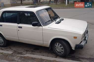 Седан ВАЗ 2107 1988 в 