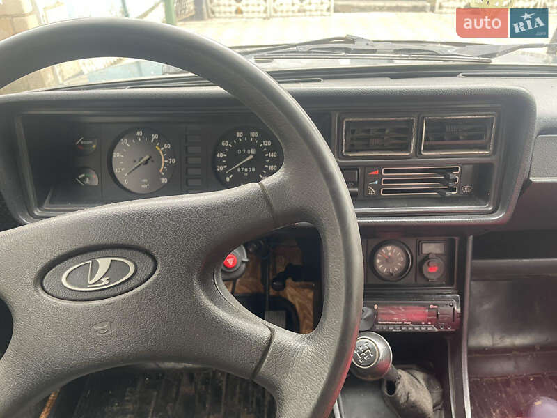 Седан ВАЗ / Lada 2107 2005 в Вознесенську