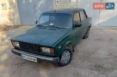 Седан ВАЗ / Lada 2107 1999 в Городку