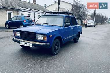 Седан ВАЗ / Lada 2107 2006 в Харькове