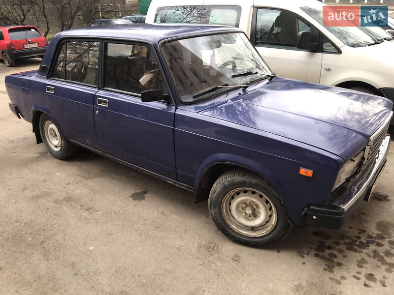 Седан ВАЗ / Lada 2107 1991 в Каменец-Подольском