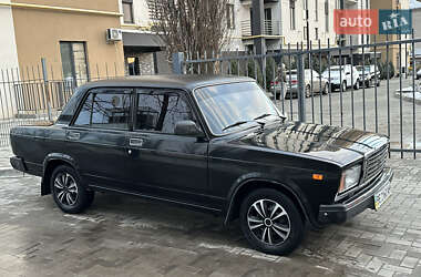 Седан ВАЗ / Lada 2107 2007 в Николаеве