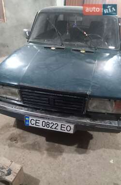 Седан ВАЗ / Lada 2107 2002 в Сторожинце