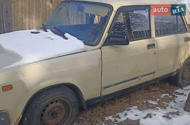 Седан ВАЗ 2107 1989 в 