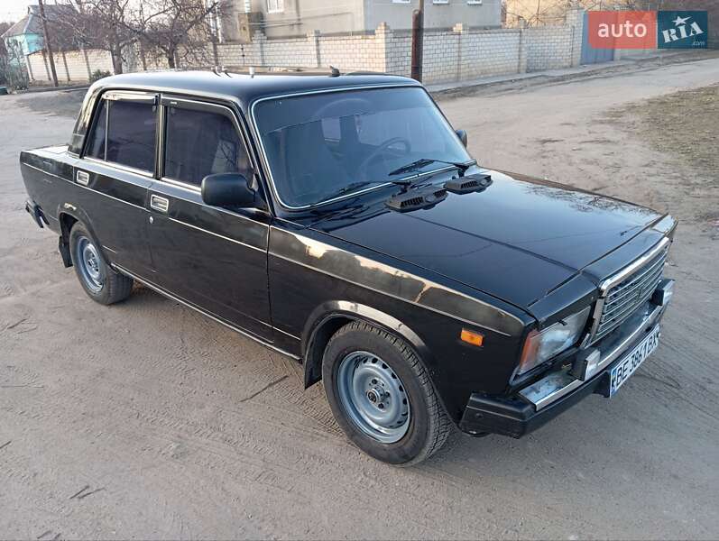 Седан ВАЗ / Lada 2107 2007 в Вознесенську