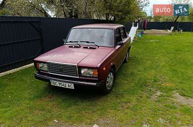 Седан ВАЗ / Lada 2107 2005 в Стрые