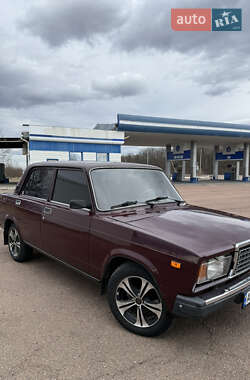 Седан ВАЗ / Lada 2107 2006 в Надвірній