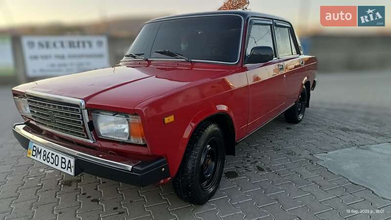 Седан ВАЗ / Lada 2107 2002 в Чинадиево