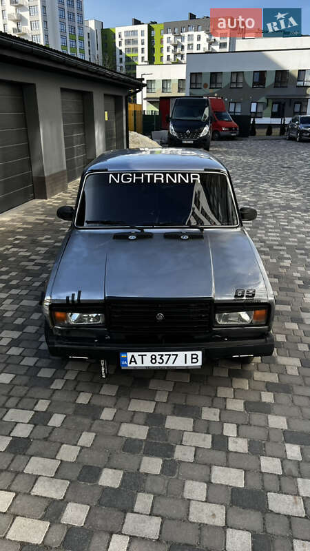 Седан ВАЗ / Lada 2107 2007 в Івано-Франківську