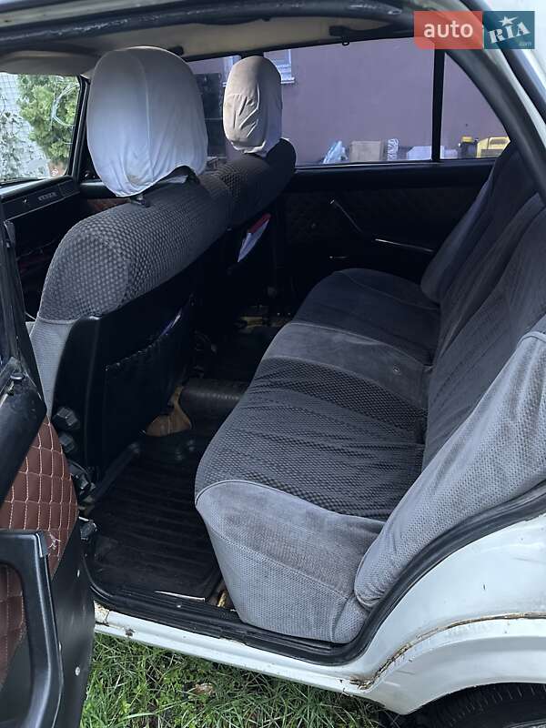 Седан ВАЗ / Lada 2107 1988 в Фонтанці