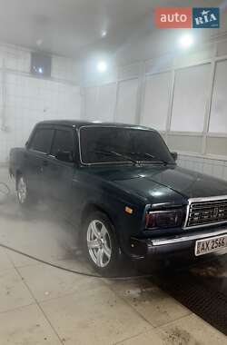Седан ВАЗ / Lada 2107 1998 в Богодухіву