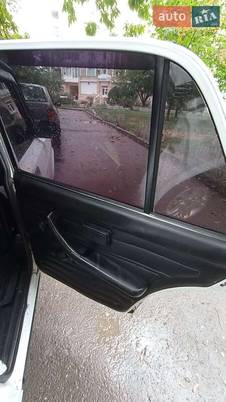 Седан ВАЗ / Lada 2107 2006 в Южном