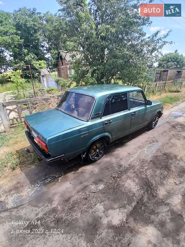 Седан ВАЗ / Lada 2107 2007 в Березівці