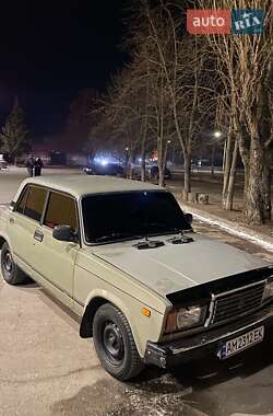 Седан ВАЗ 2107 2003 в 