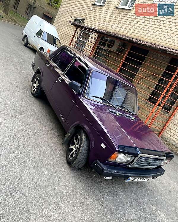 Седан ВАЗ 2107 2003 в 