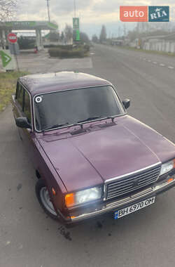 Седан ВАЗ / Lada 2107 1984 в 