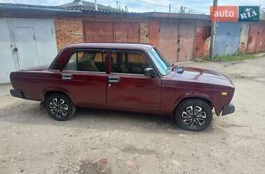 Седан ВАЗ 2107 1995 в 