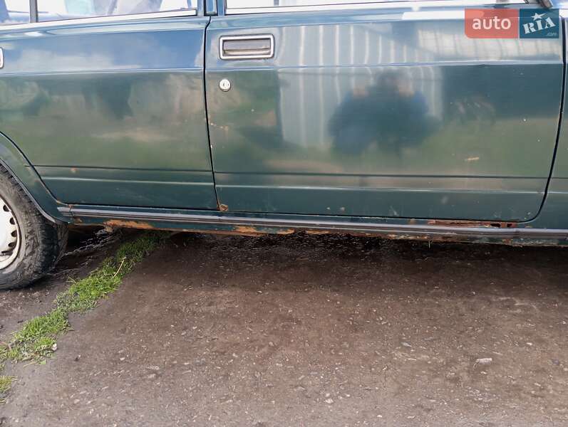 Седан ВАЗ / Lada 2107 2005 в Білогір'ї