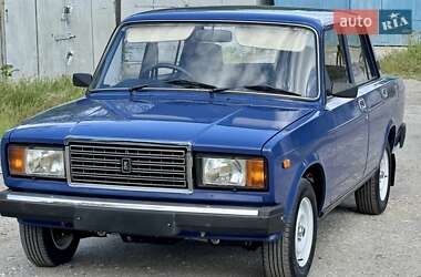 Седан ВАЗ 2107 2005 в 
