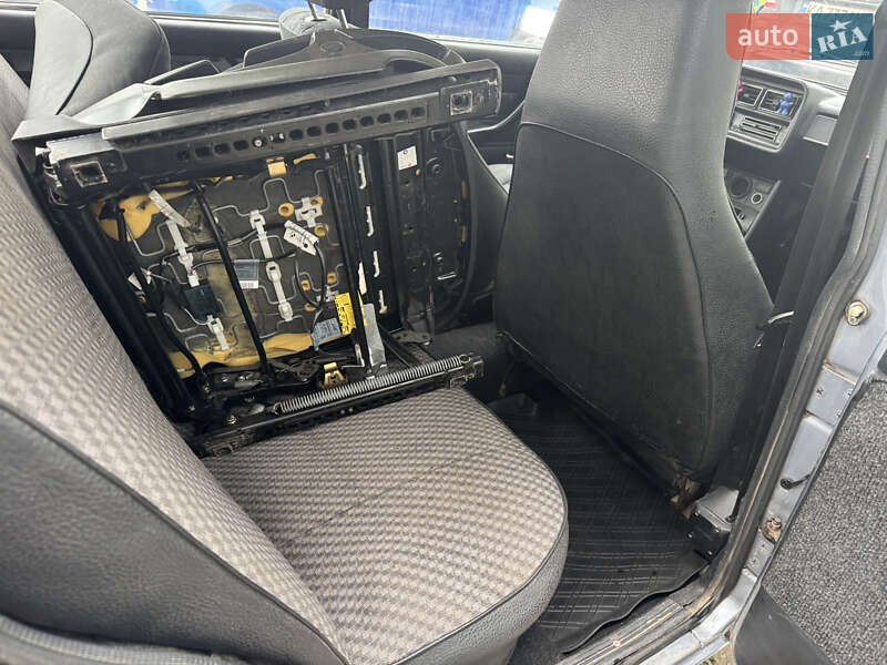 Седан ВАЗ / Lada 2107 2007 в Киеве