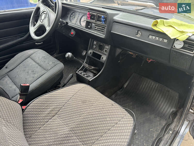 Седан ВАЗ / Lada 2107 2007 в Киеве