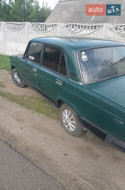 Седан ВАЗ 2107 1999 в 