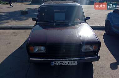 Седан ВАЗ 2107 2006 в Черкасах