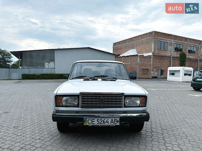 Седан ВАЗ / Lada 2107 2005 в Чернівцях фото 2 Седан ВАЗ / Lada 2107 2005 в Чернівцях