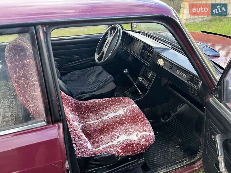 Седан ВАЗ / Lada 2107 2004 в Теребовле