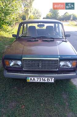 Седан ВАЗ 2107 2006 в Києві