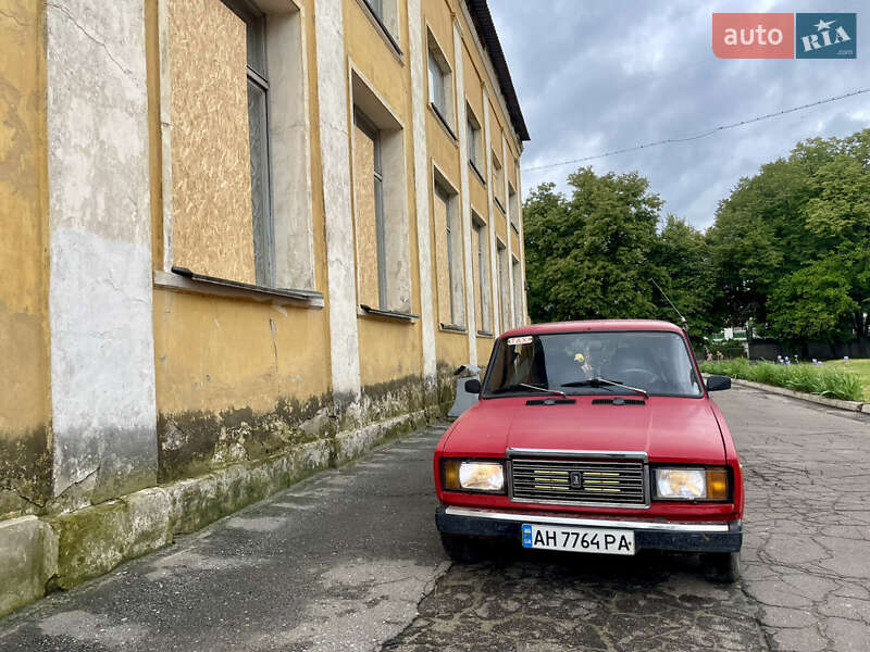 Седан ВАЗ 2107 1987 в 