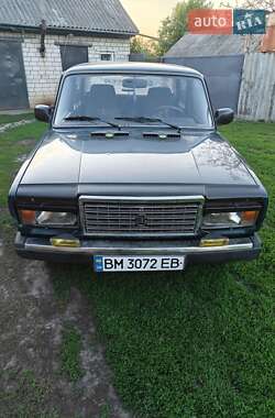 Седан ВАЗ 2107 2005 в Ромнах