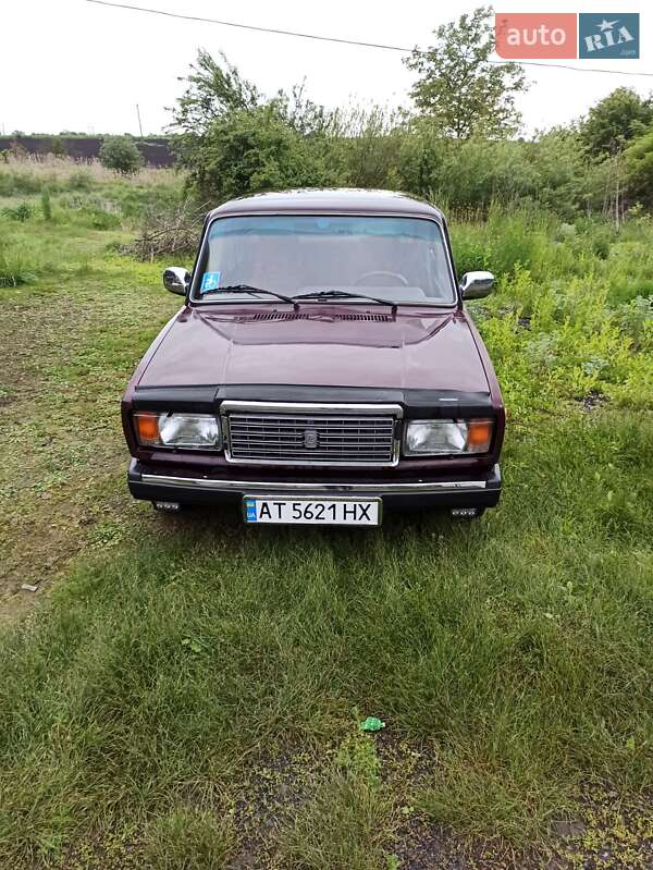 Седан ВАЗ / Lada 2107 2005 в Бурштыне