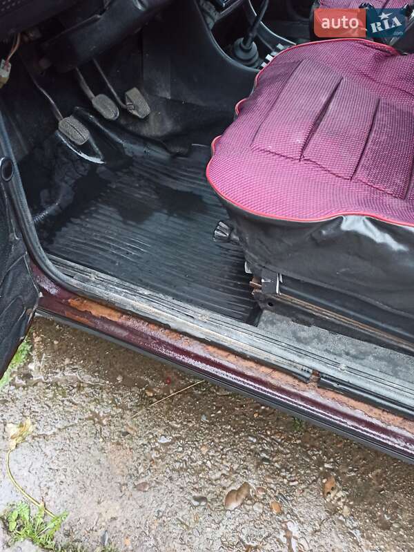 Седан ВАЗ / Lada 2107 2005 в Бурштыне