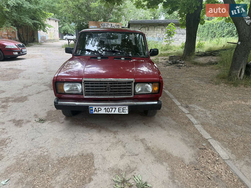 Седан ВАЗ 2107 1990 в 