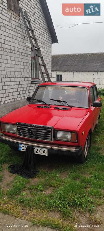 Седан ВАЗ / Lada 2107 1986 в Каневе фото 2 Седан ВАЗ / Lada 2107 1986 в Каневе