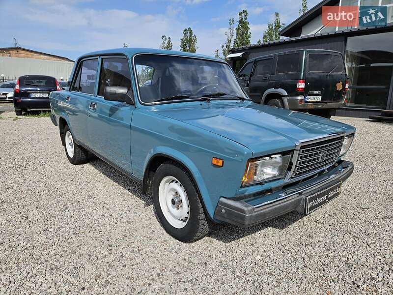 Седан ВАЗ / Lada 2107 2005 в Шостці