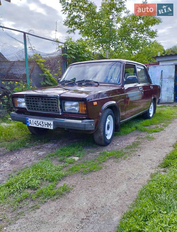 Седан ВАЗ / Lada 2107 2006 в Яготине