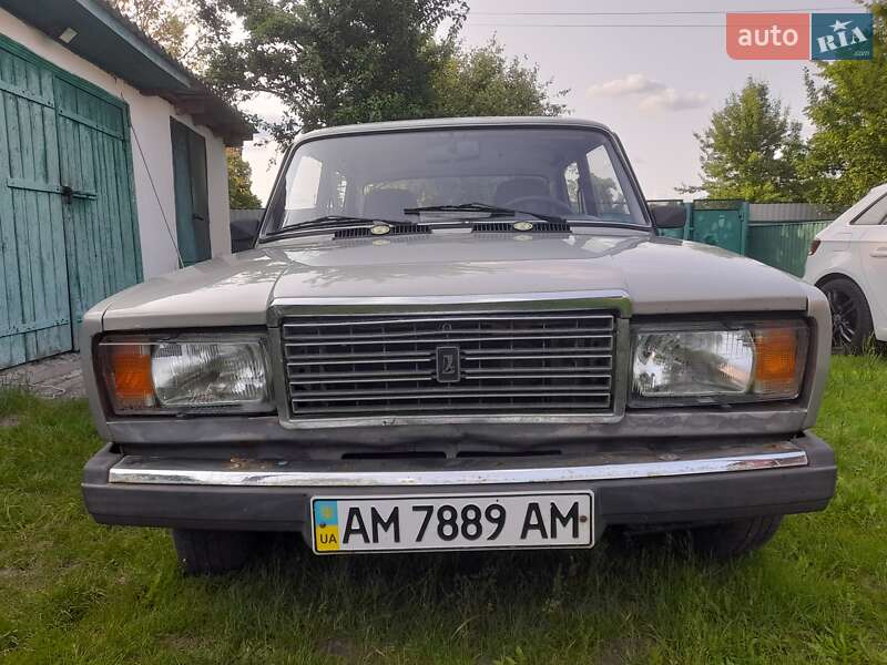 Седан ВАЗ / Lada 2107 2008 в Києві
