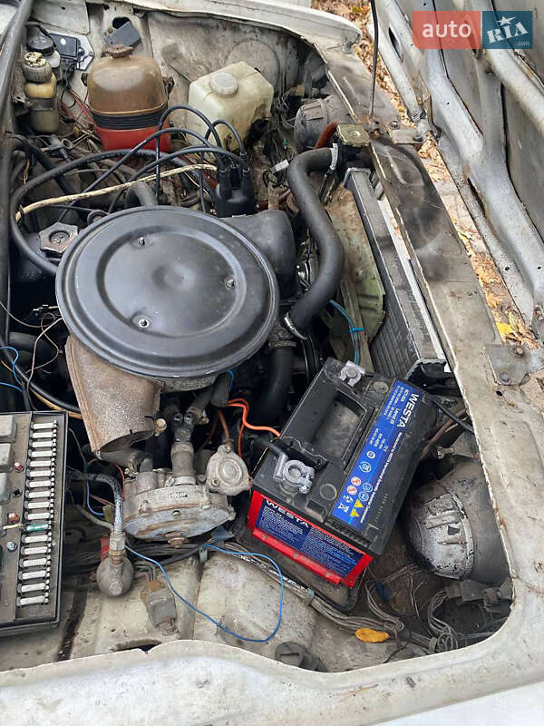 Седан ВАЗ / Lada 2107 1994 в Ірпені