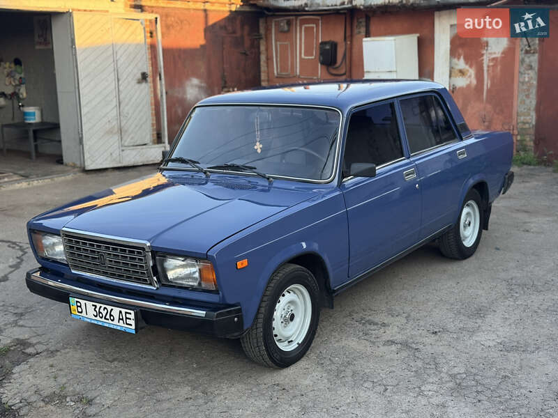 Седан ВАЗ 2107 2006 в 