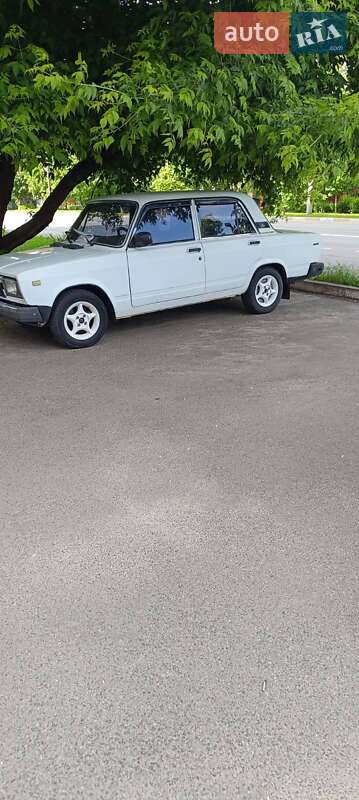 Седан ВАЗ / Lada 2107 2004 в Боярці