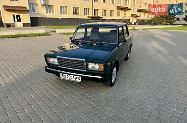 Седан ВАЗ 2107 2005 в 